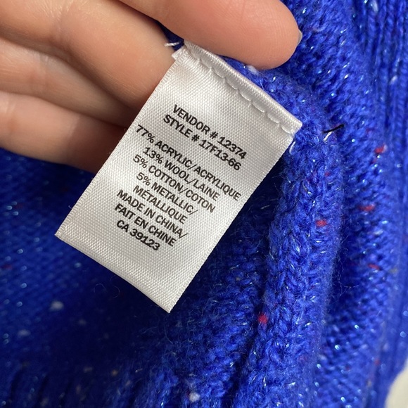 Embroidered Sweater Vest Women SZ M Blue Jays Birds Snowflakes Sparkle - Picture 13 of 15